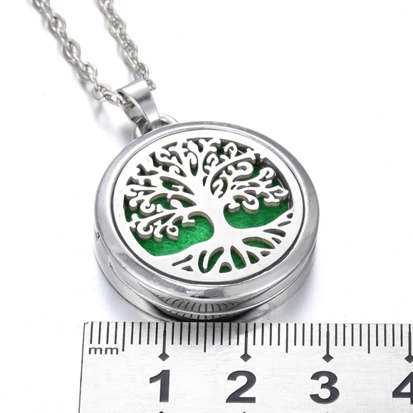 Aromatherapy Tree Of Life Necklace - Picture 2 of 4